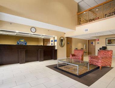 Days Inn & Suites By Wyndham Desoto Exterior foto